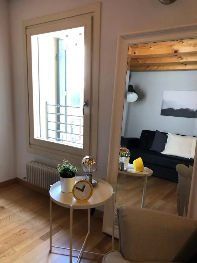 Apartament Interno 1 Treviso 0*,  Włochy