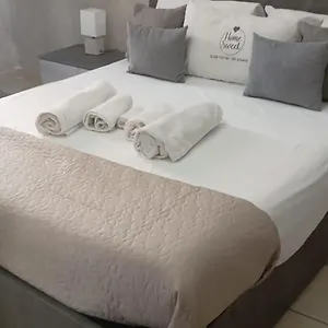 Homesweet Appartamento Aeroporto di Catania Fontana Rossa